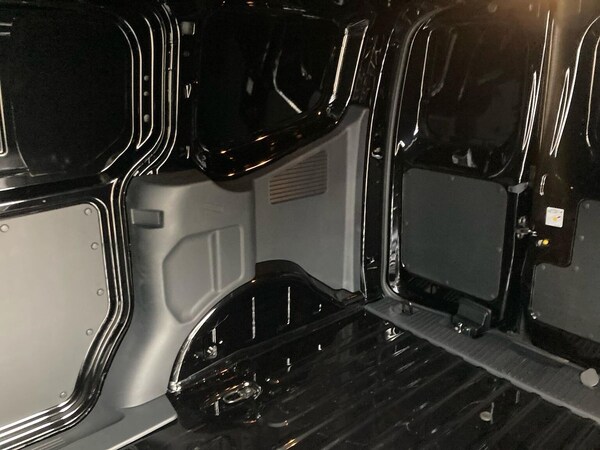 Used Ford Transit Courier 2025 for sale - 76159591: Photo 17