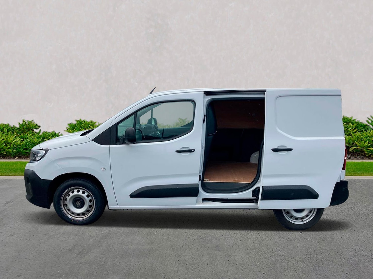 Used Vauxhall Combo 2024 for sale - 76331084: Photo 3