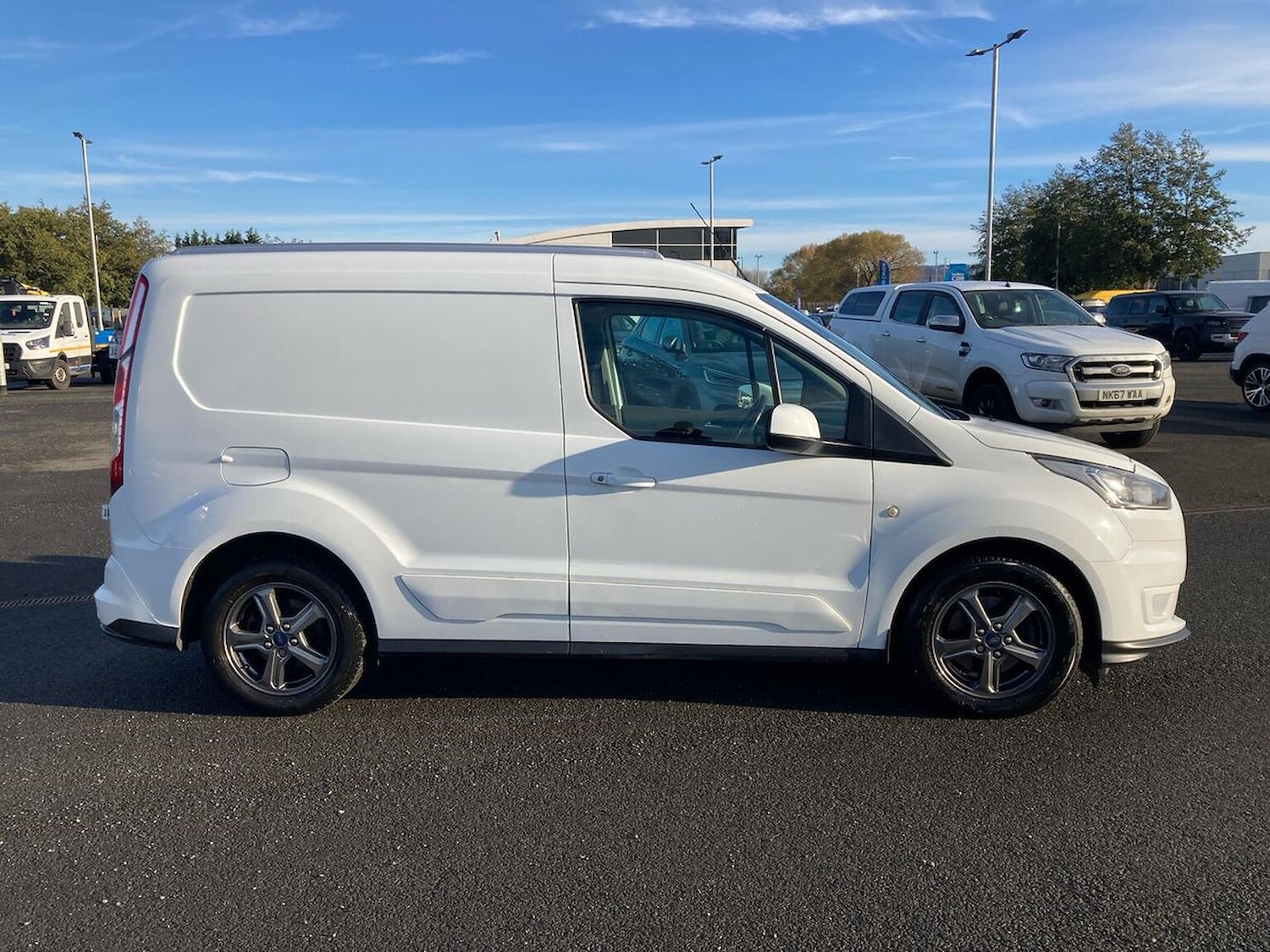 Used Ford Transit Connect 2020 for sale - 76735583: Photo 18