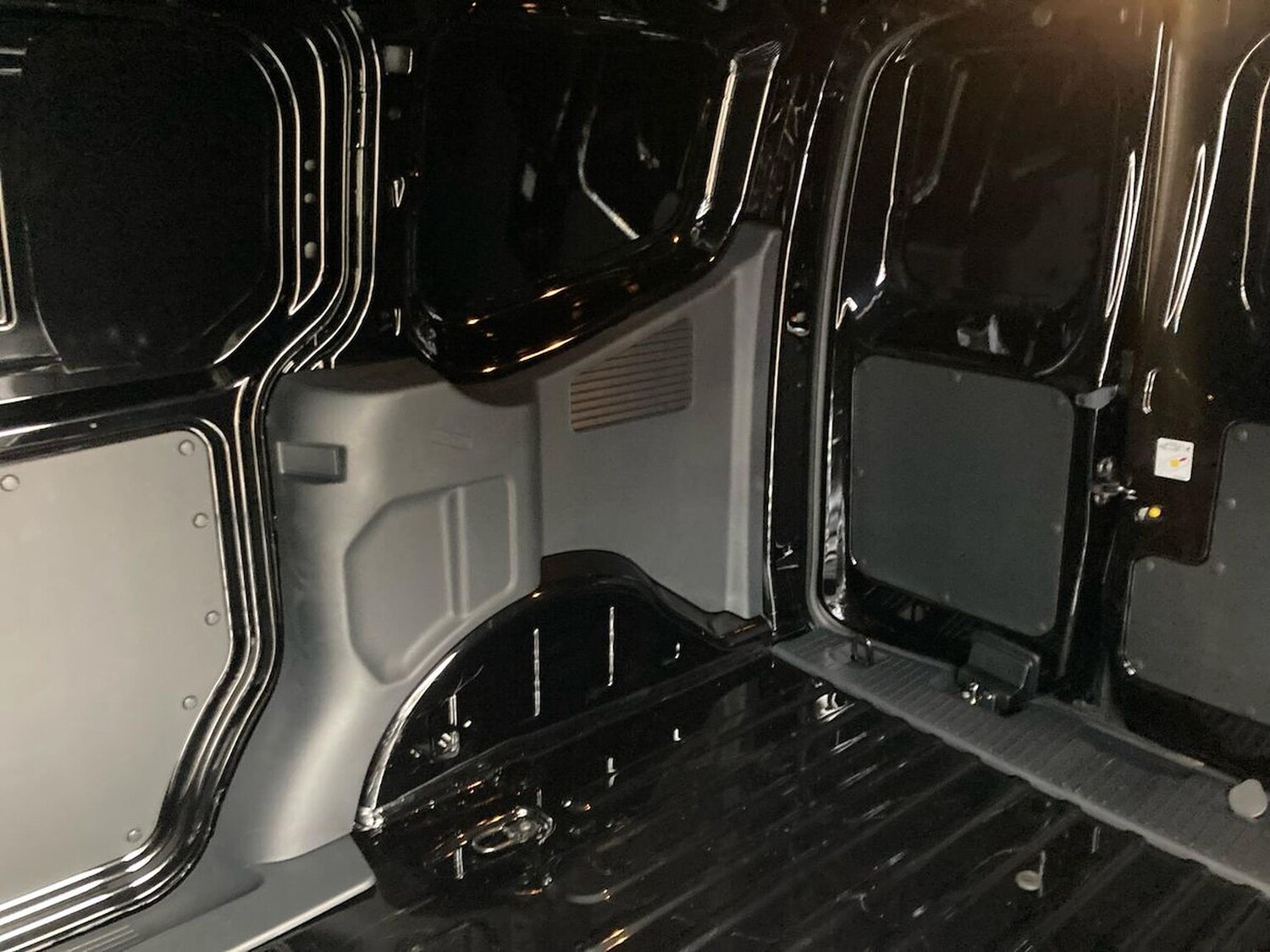 Used Ford Transit Courier 2025 for sale - 77489319: Photo 17