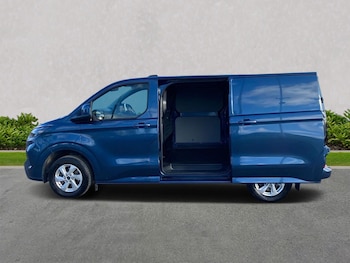 Used Ford Transit Custom 2024 for sale - 76391770: Photo