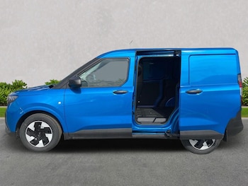 Used Ford Transit Courier 2025 for sale - 75437984: Photo