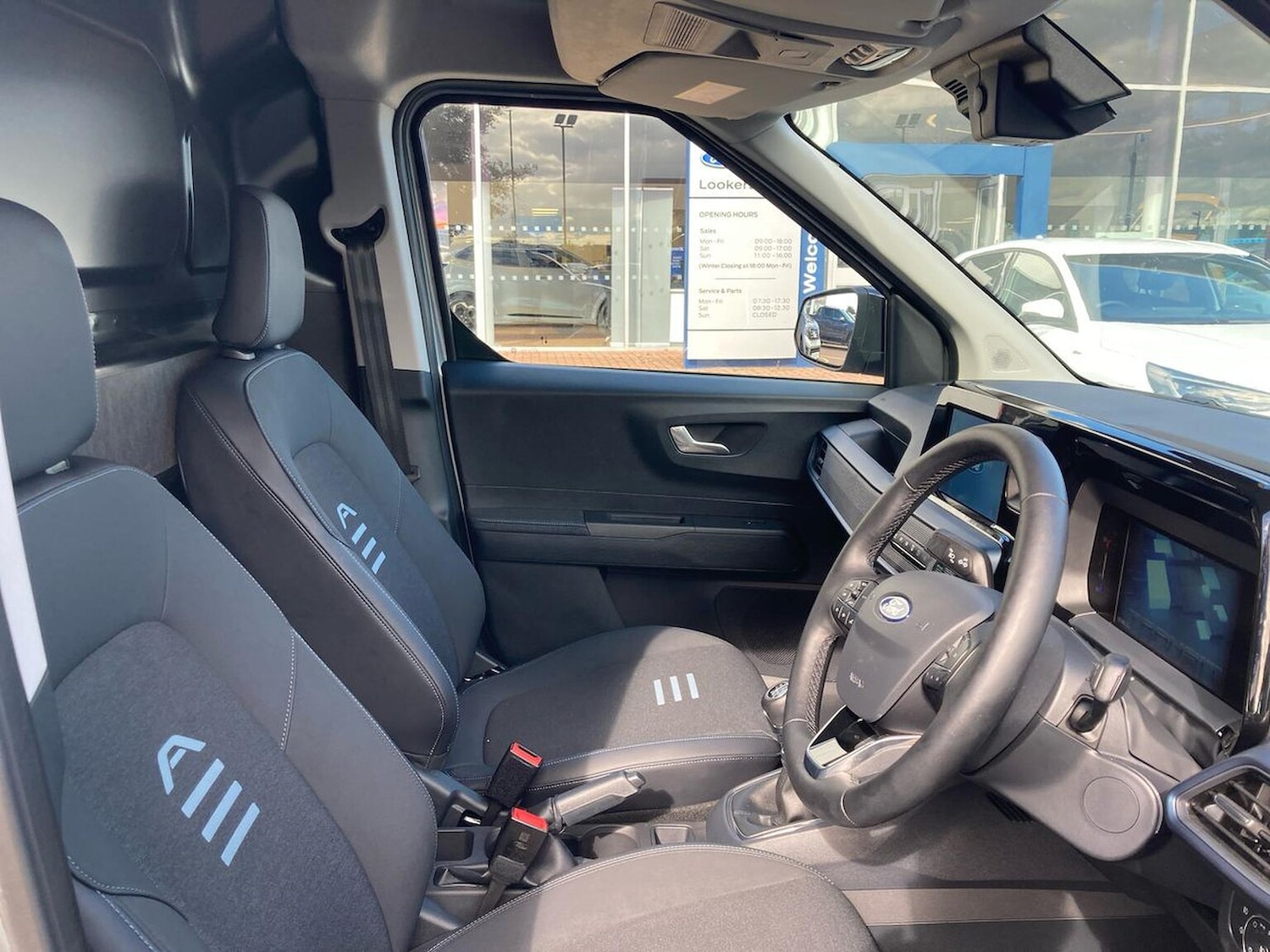 Used Ford Transit Courier 2024 for sale - 76159590: Photo 16