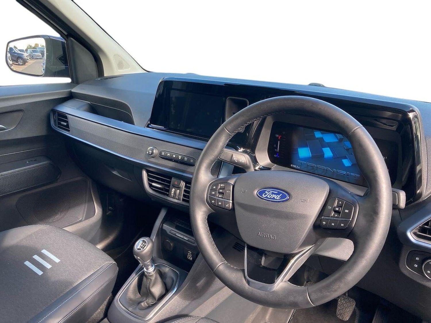 Used Ford Transit Courier 2024 for sale - 76159590: Photo 9