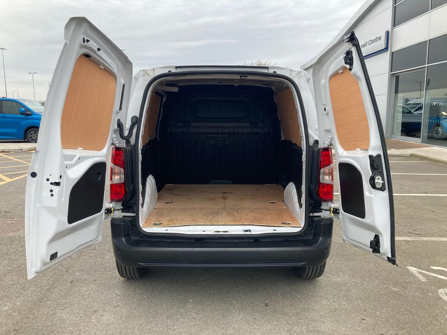 Used Vauxhall Combo 2024 for sale - 78194572: Photo 8