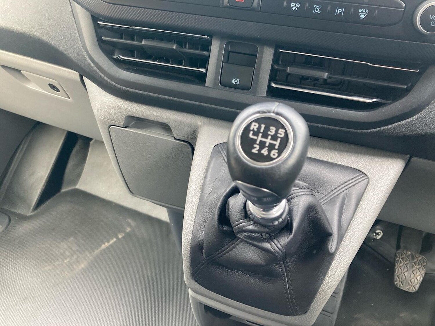 Used Ford Transit Custom 2024 for sale - 78194564: Photo 16