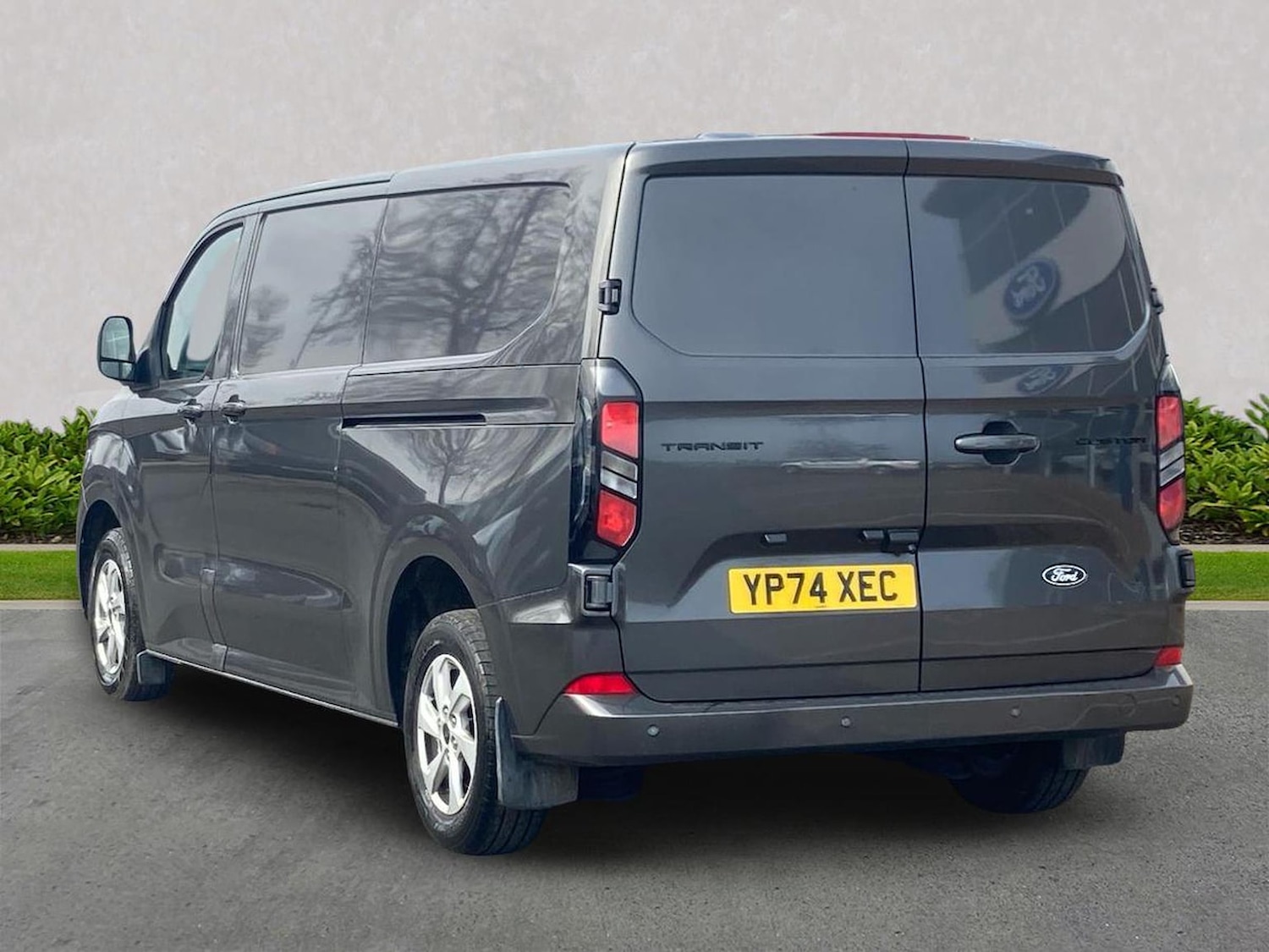 Used Ford Transit Custom 2024 for sale - 78194564: Photo 2