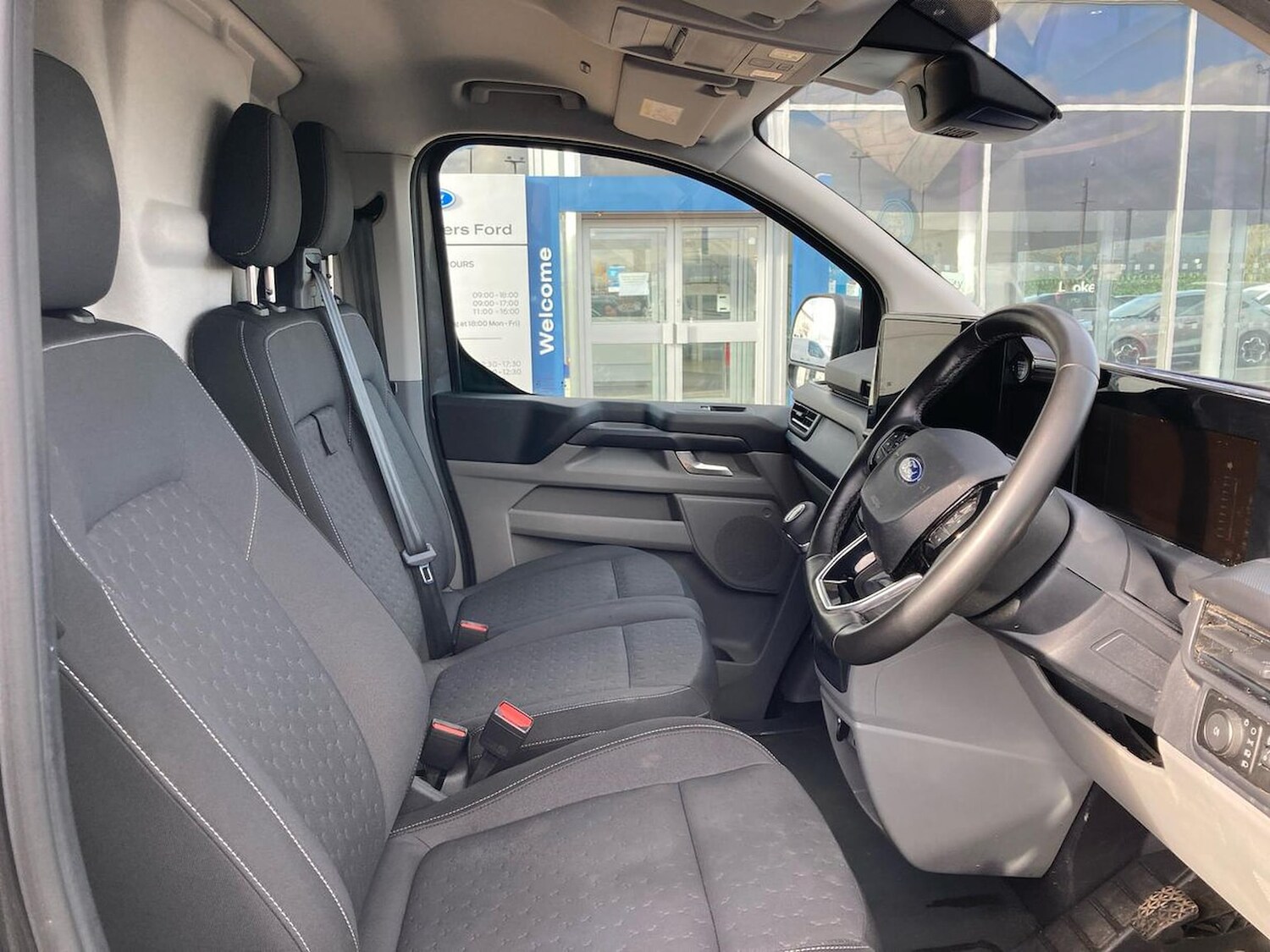 Used Ford Transit Custom 2024 for sale - 78194551: Photo 18