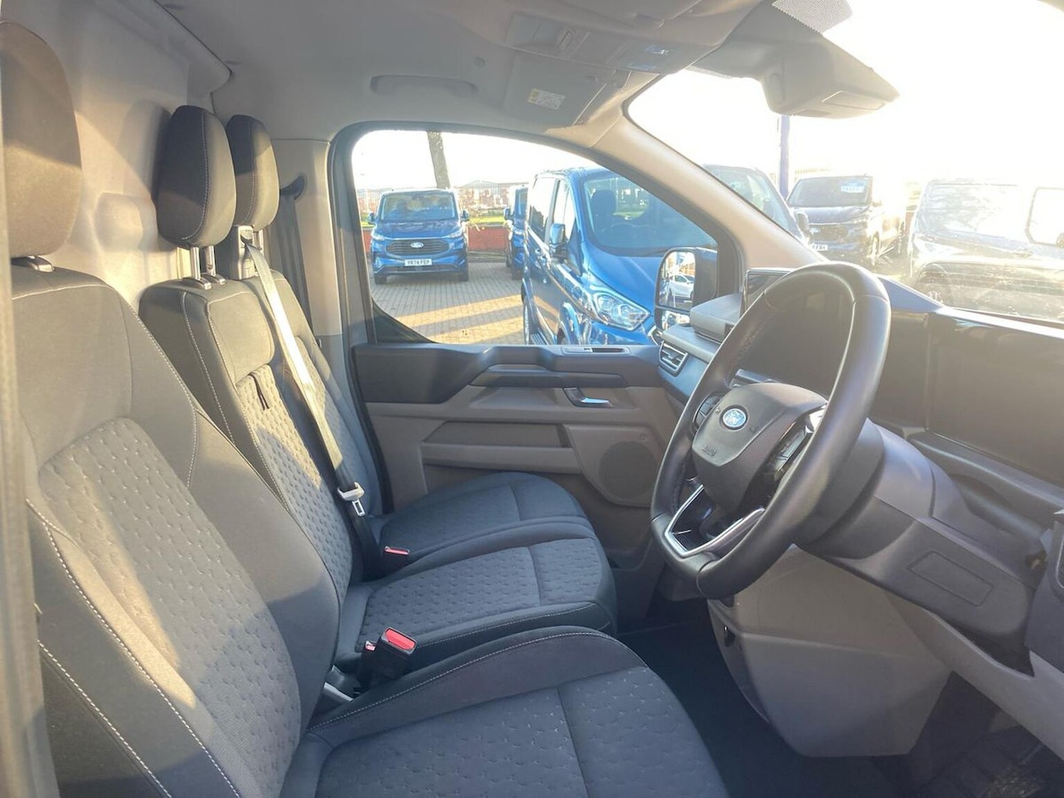 Used Ford Transit Custom 2024 for sale - 77008311: Photo 16