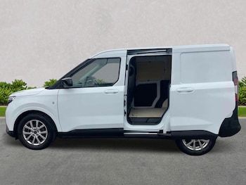 Used Ford Transit Courier 2025 for sale - 79185264: Photo