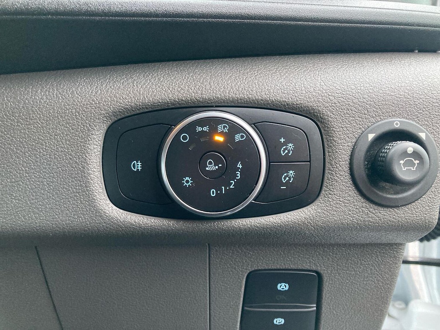 Used Ford Transit 2024 for sale - 77845339: Photo 15