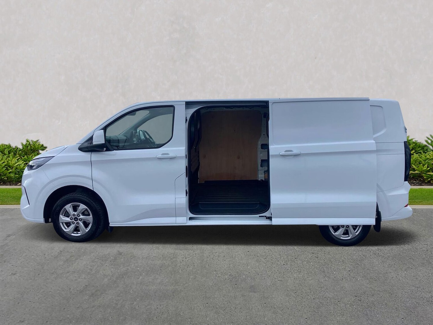 Used Ford Transit Custom 2024 for sale - 76809407: Photo 3