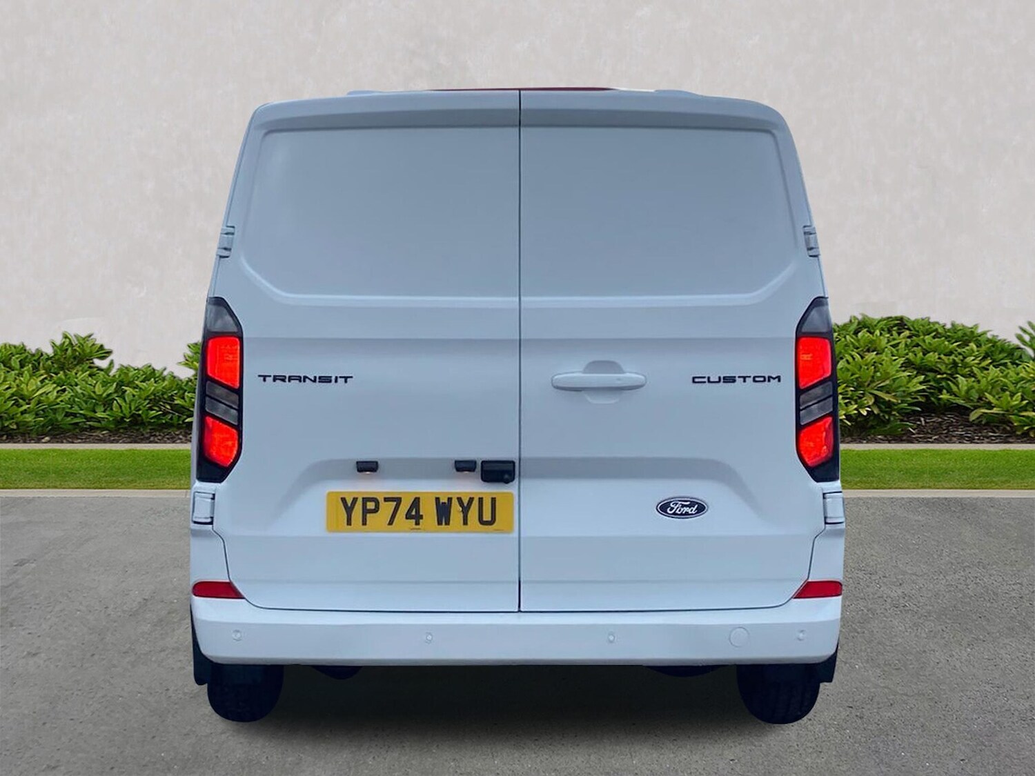 Used Ford Transit Custom 2024 for sale - 76809407: Photo 4