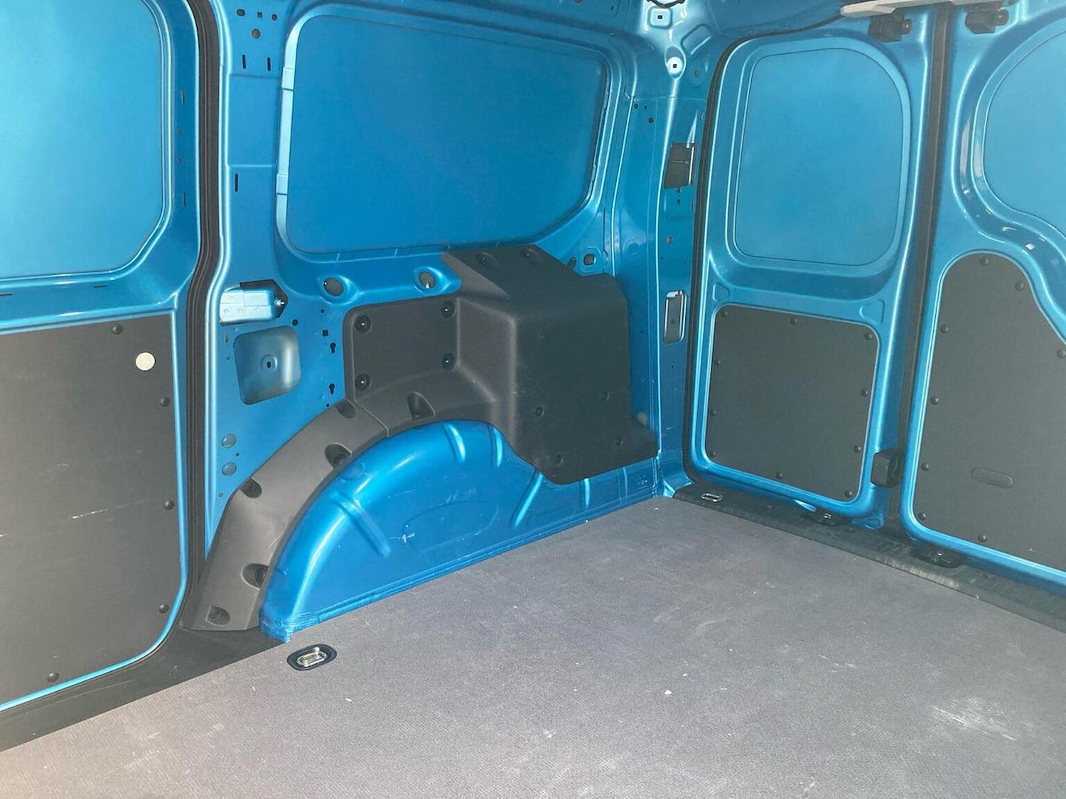 Used Ford Transit Connect 2025 for sale - 76570978: Photo 17