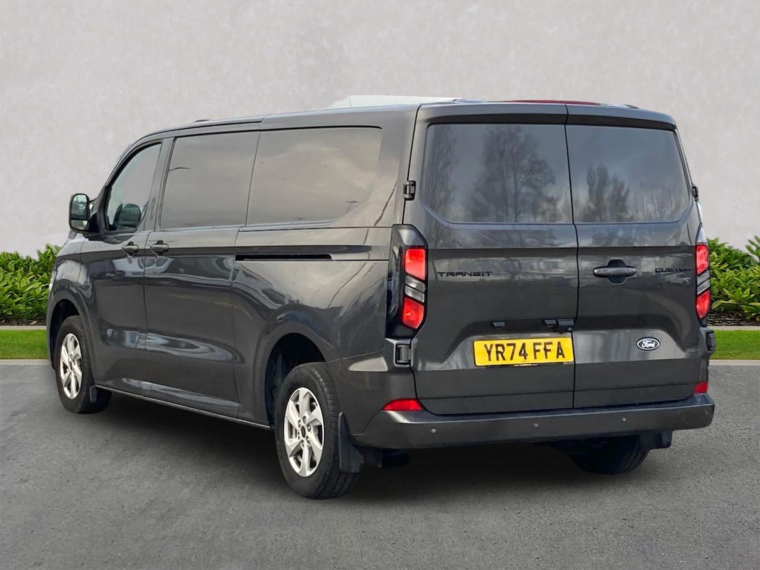 Used Ford Transit Custom 2024 for sale - 78194563: Photo 2