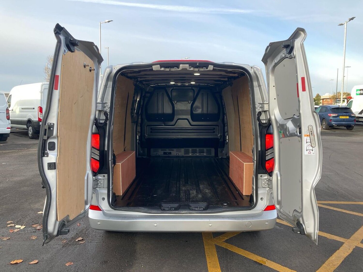 Used Ford Transit Custom 2024 for sale - 76412449: Photo 6