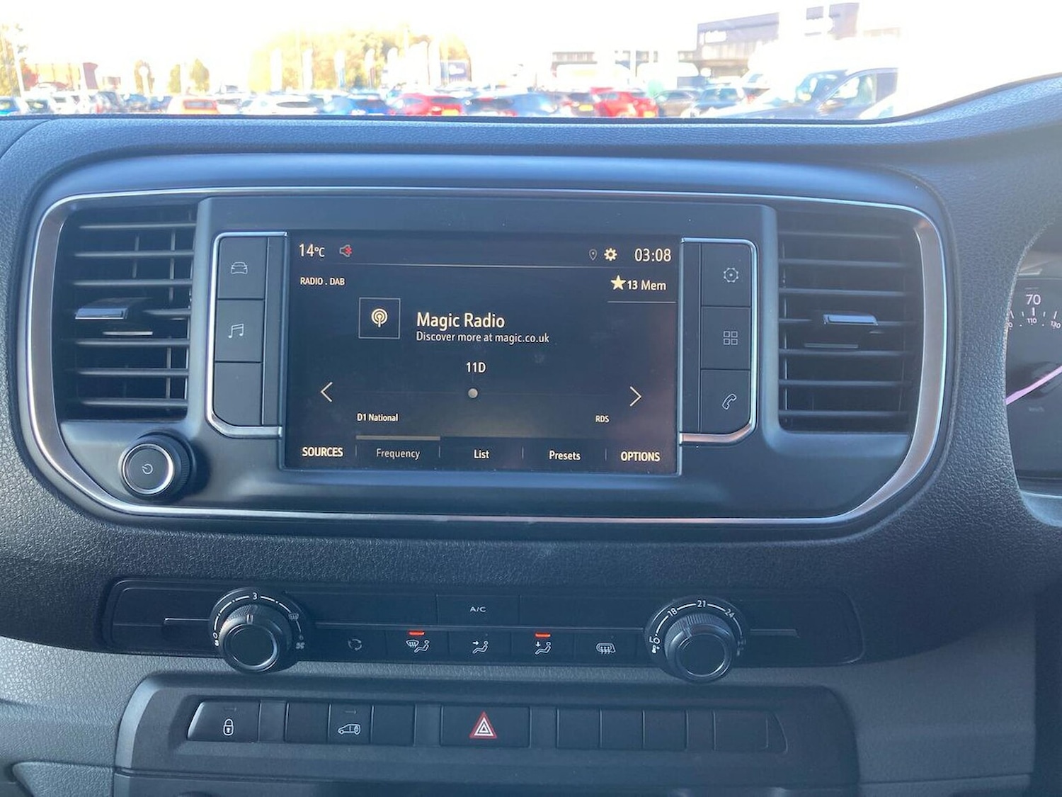 Used Vauxhall Vivaro 2022 for sale - 76387181: Photo 12