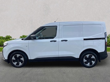 Used Ford Transit Courier 2025 for sale - 76142909: Photo 3