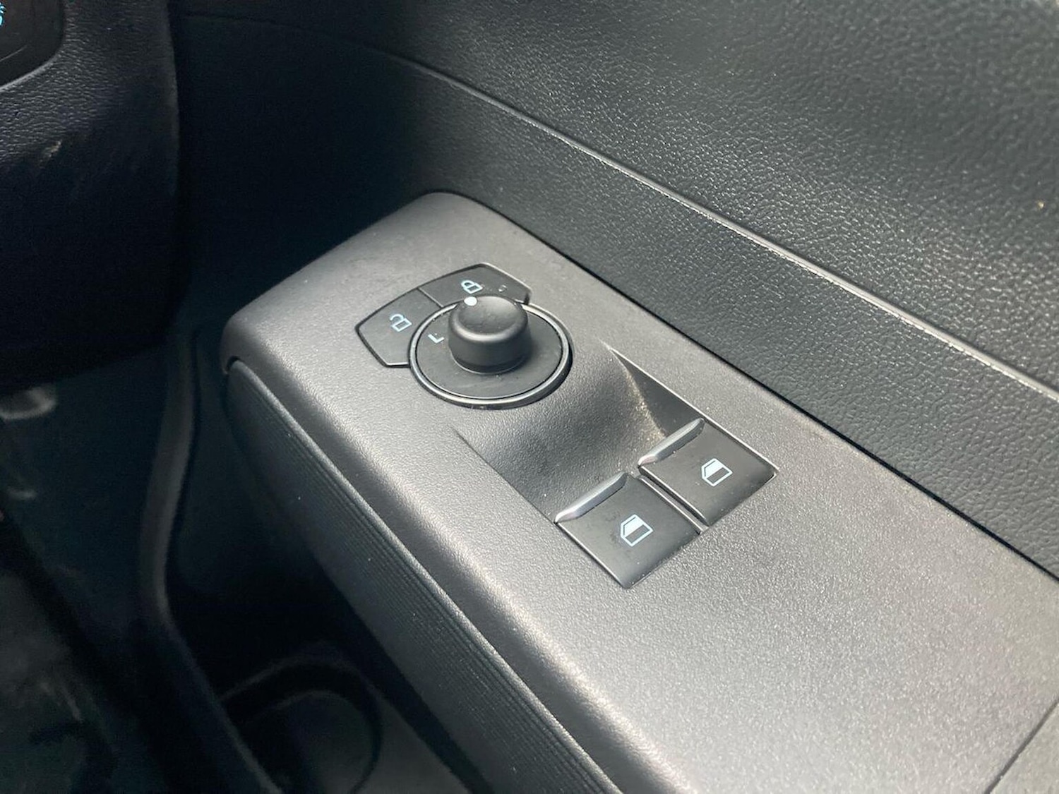 Used Ford Transit Courier 2024 for sale - 76570979: Photo 24