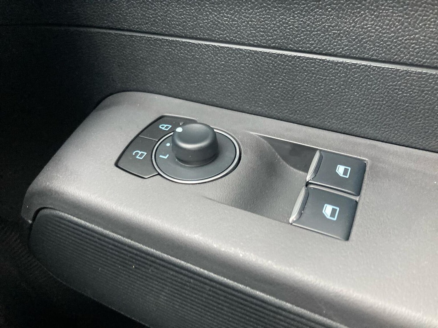 Used Ford Transit Courier 2025 for sale - 76832026: Photo 25