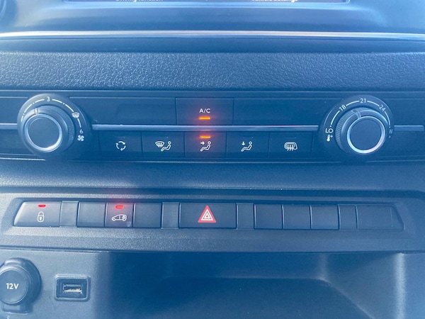Used Vauxhall Vivaro 2021 for sale - 76070200: Photo 13