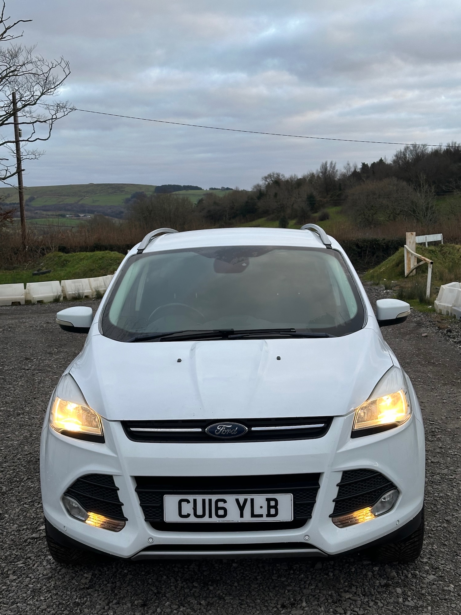 Used Ford Kuga 2016 for sale - 77562426: Photo 2