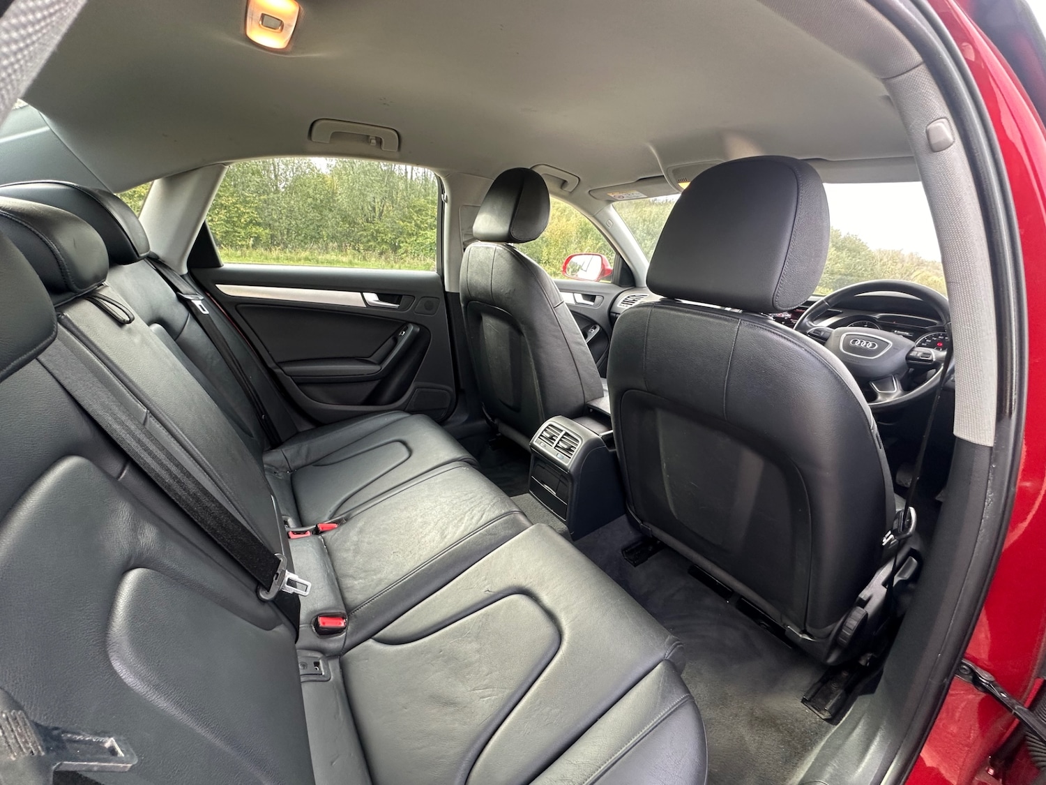 Used Audi A4 2015 for sale - 76685070: Photo 11