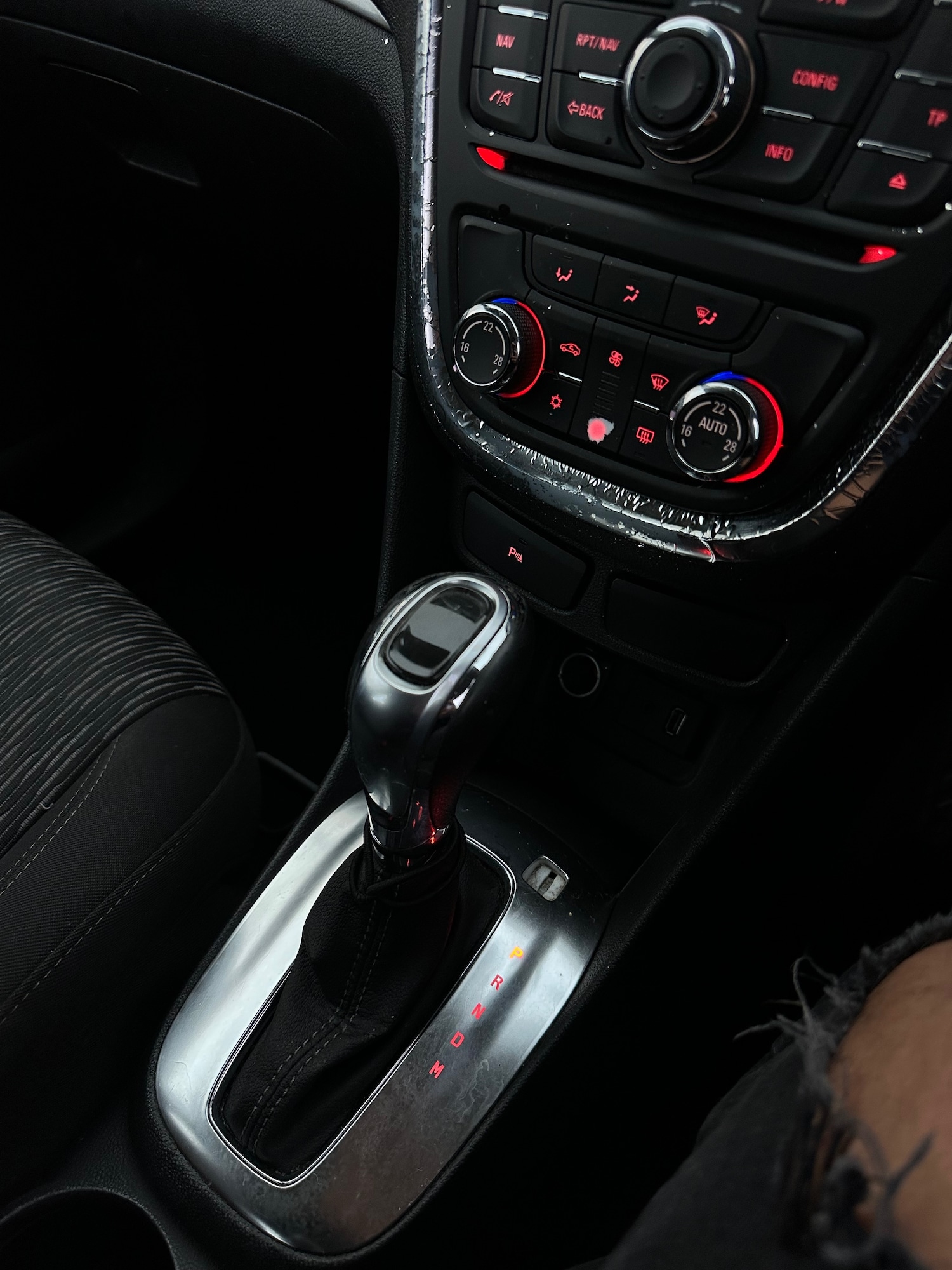 Used Vauxhall Mokka 2015 for sale - 76454961: Photo 20