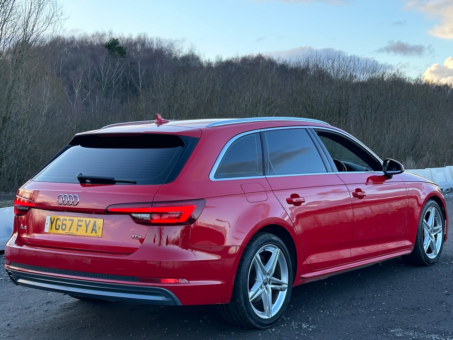 Used Audi A4 2017 for sale - 77589681: Photo 4