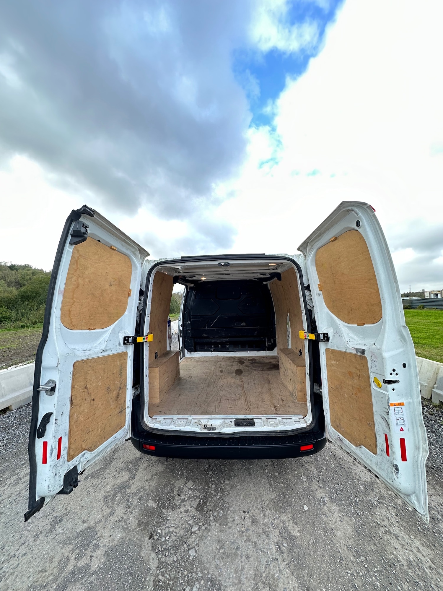 Used Ford Transit Custom 2020 for sale - 76174325: Photo 19