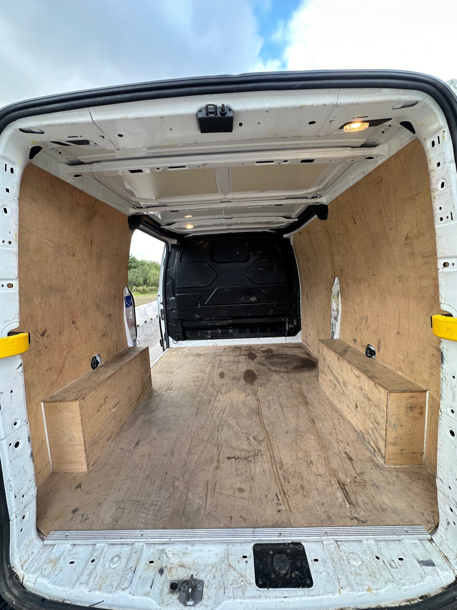 Used Ford Transit Custom 2020 for sale - 76174325: Photo 20