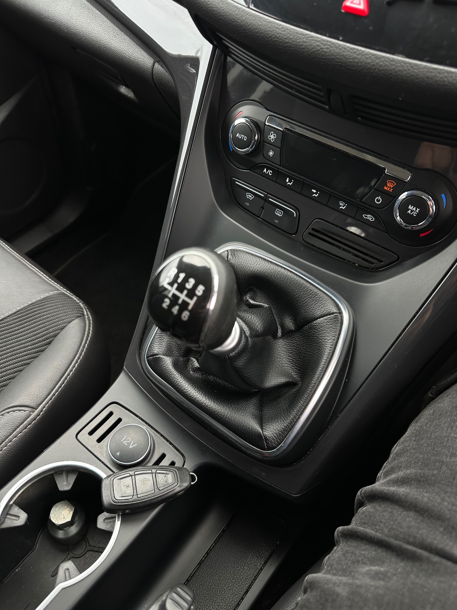 Used Ford Kuga 2014 for sale - 78011367: Photo 15