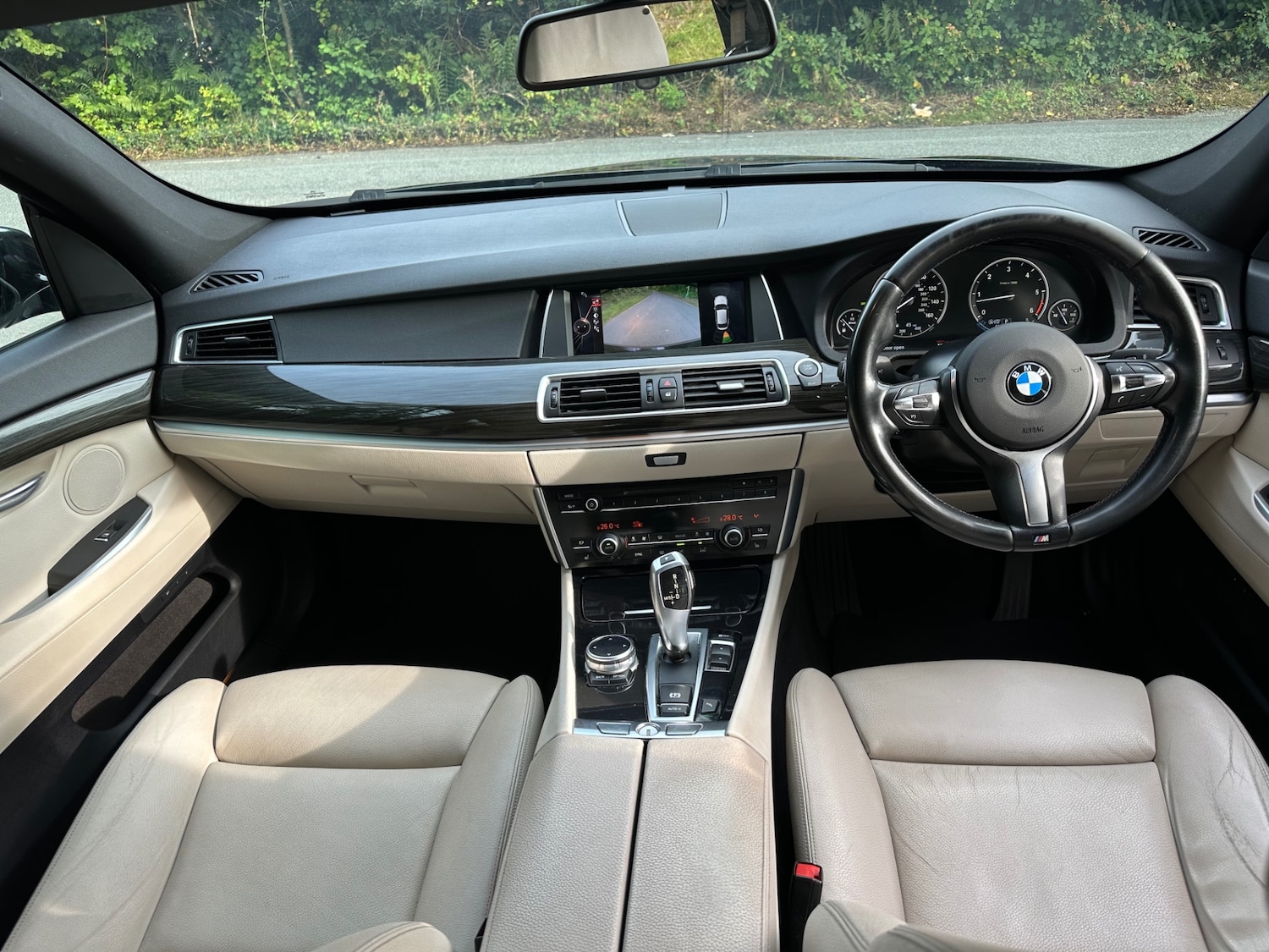 Used BMW 5 Series 2014 for sale - 76141465: Photo 10