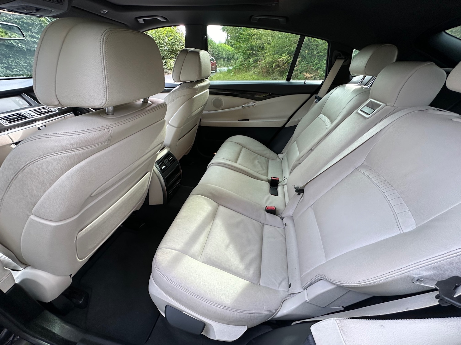 Used BMW 5 Series 2014 for sale - 76141465: Photo 11