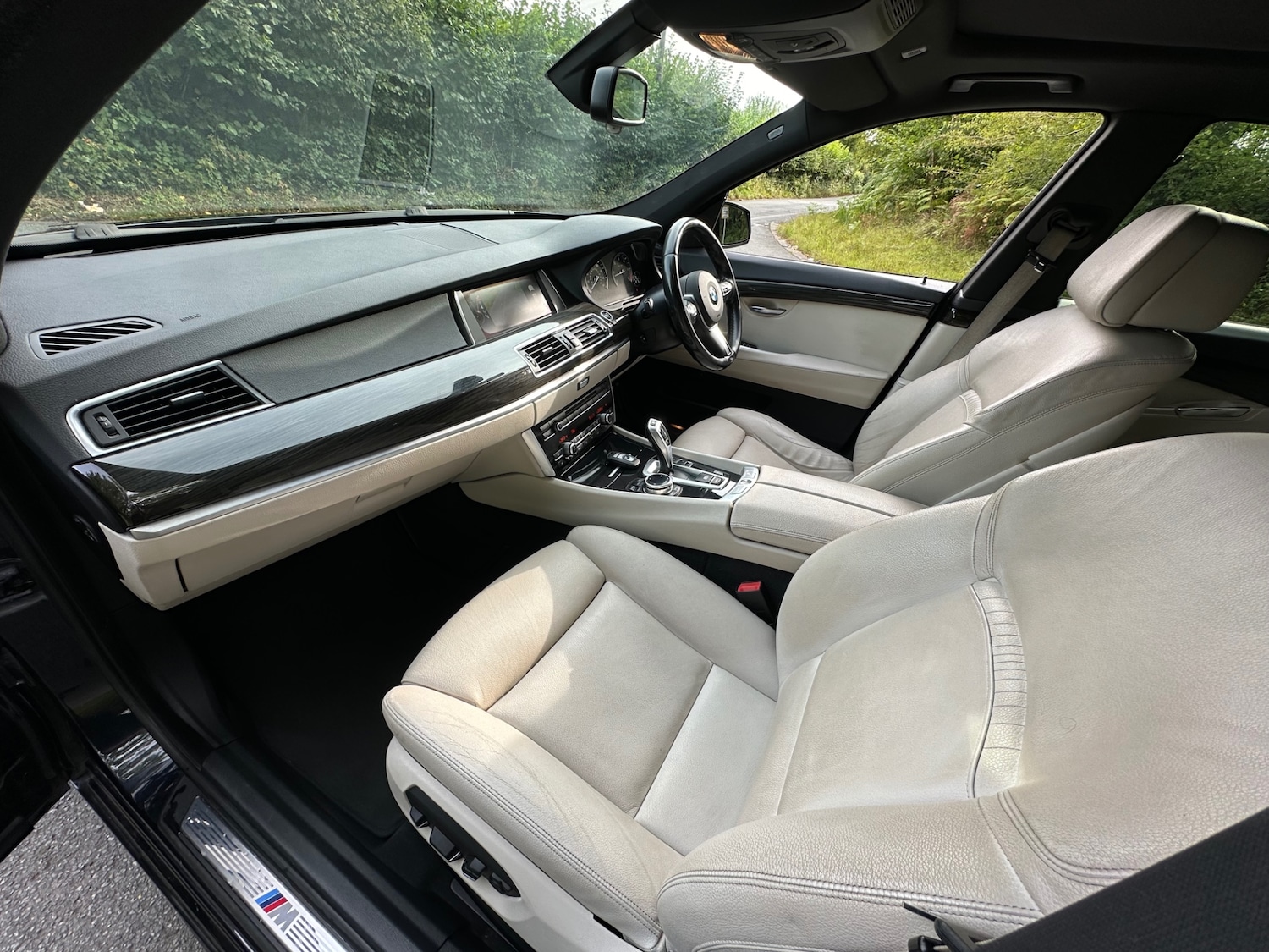 Used BMW 5 Series 2014 for sale - 76141465: Photo 12
