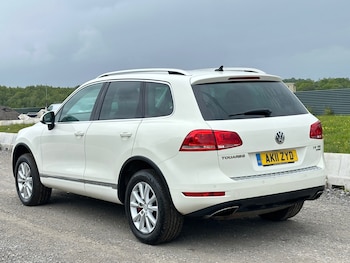 Used Volkswagen Touareg 2011 for sale - 78869143: Photo