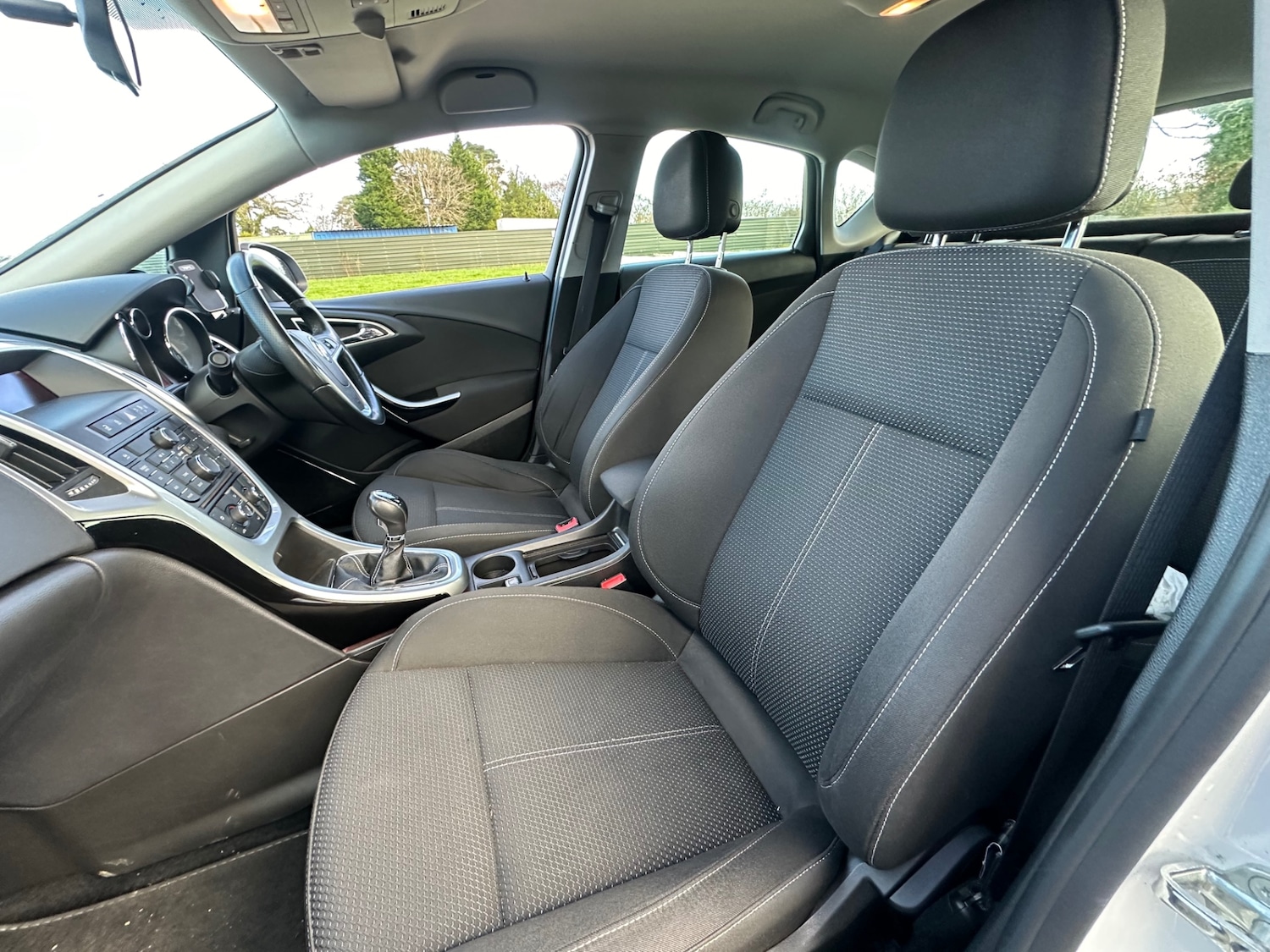 Used Vauxhall Astra 2011 for sale - 77058448: Photo 12