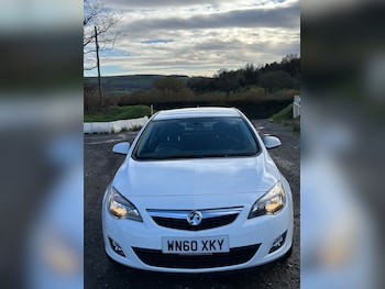 Used Vauxhall Astra 2011 for sale - 77058448: Photo