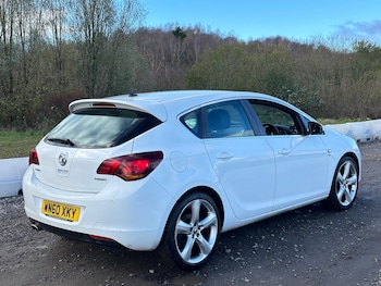 Used Vauxhall Astra 2011 for sale - 77058448: Photo