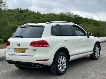 Used Volkswagen Touareg 2011 for sale - 78698917: Photo