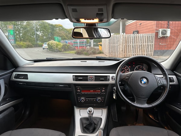 Used BMW 3 Series 2011 for sale - 76263361: Photo 10