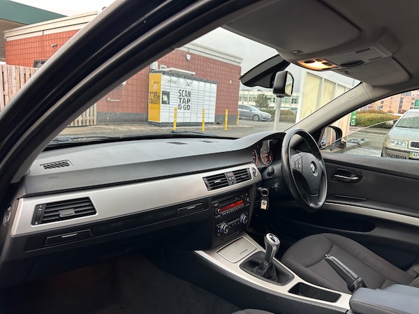 Used BMW 3 Series 2011 for sale - 76263361: Photo 12