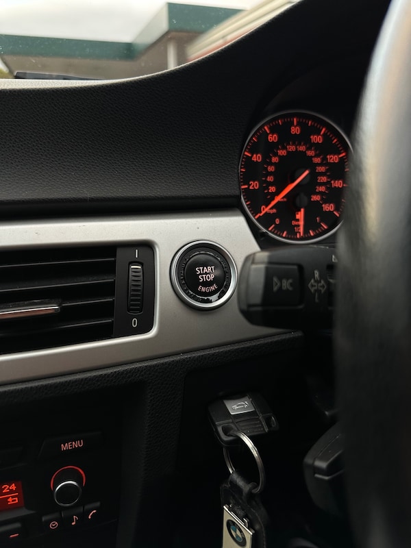 Used BMW 3 Series 2011 for sale - 76263361: Photo 16