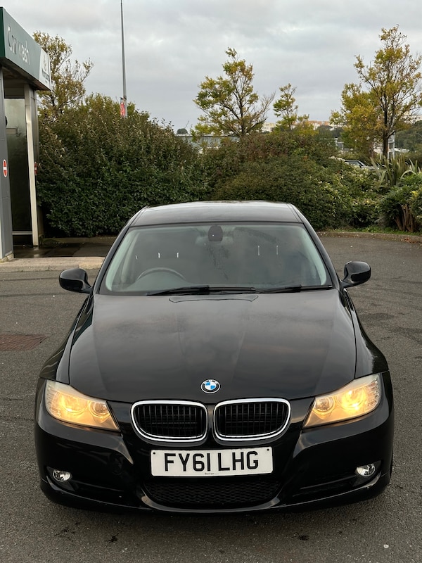 Used BMW 3 Series 2011 for sale - 76263361: Photo 2