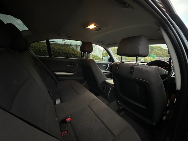 Used BMW 3 Series 2011 for sale - 76263361: Photo 9
