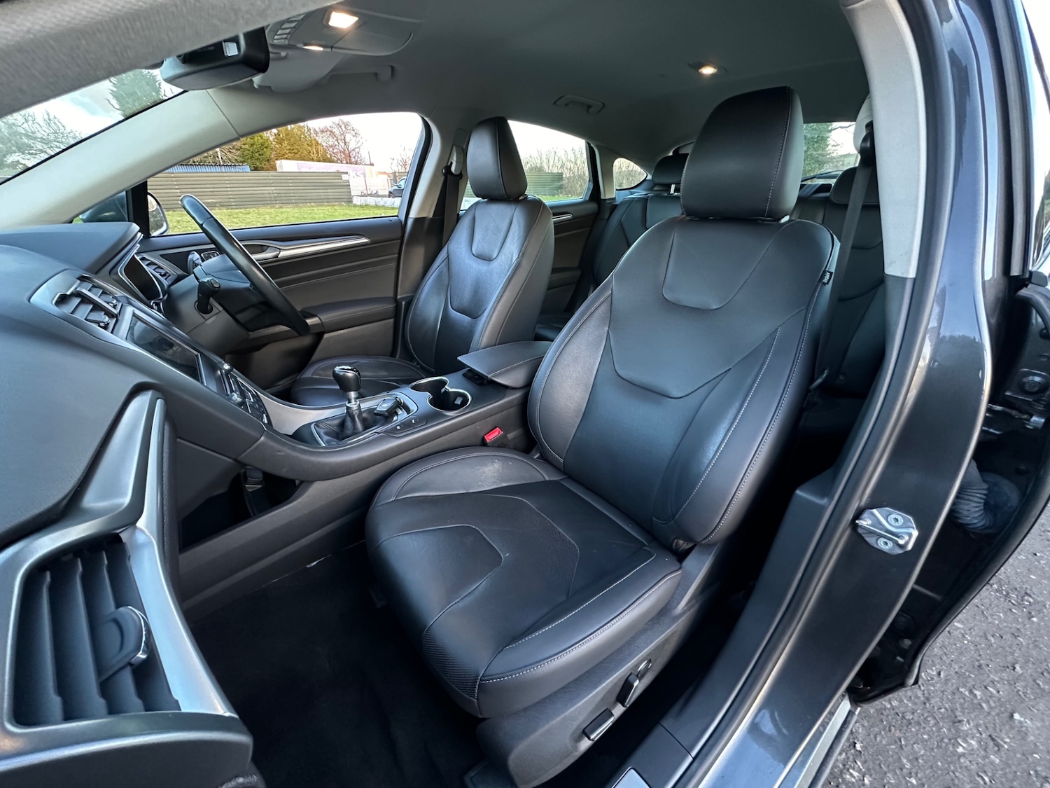 Used Ford Mondeo 2018 for sale - 77589742: Photo 12