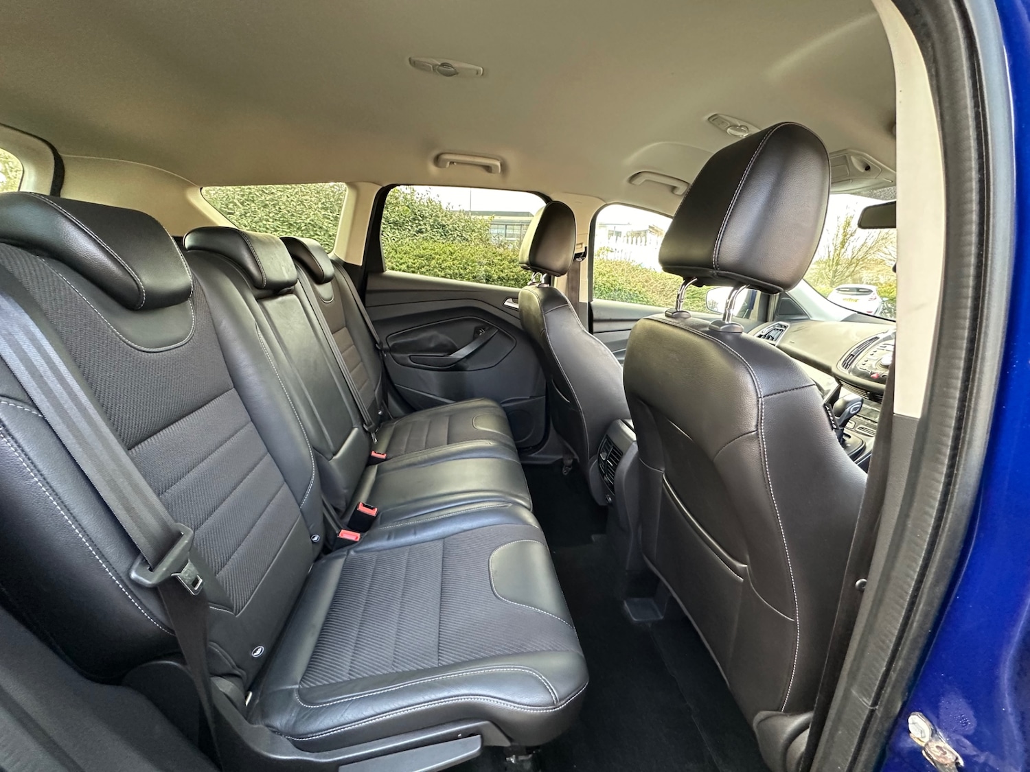 Used Ford Kuga 2014 for sale - 76935424: Photo 9