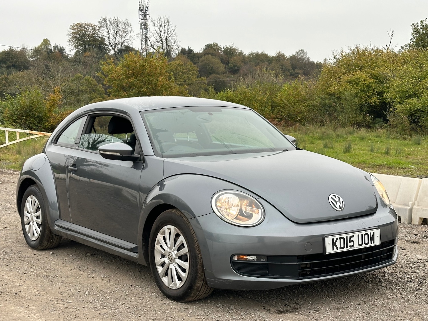 Used Volkswagen Beetle 2015 for sale - 76454965: Photo 1