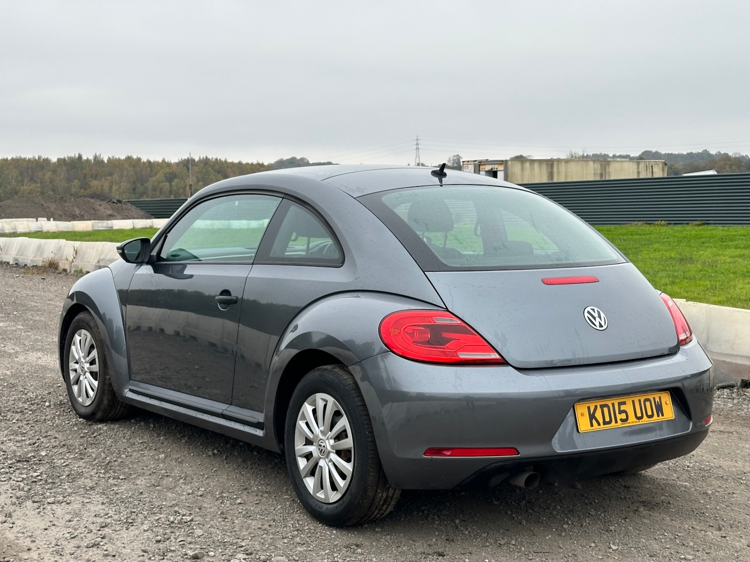 Used Volkswagen Beetle 2015 for sale - 76454965: Photo 6