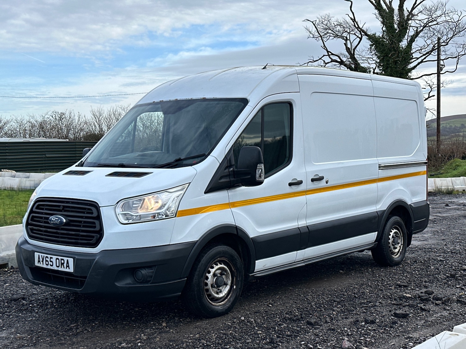 Used Ford Transit 2015 for sale - 76934997: Photo 2